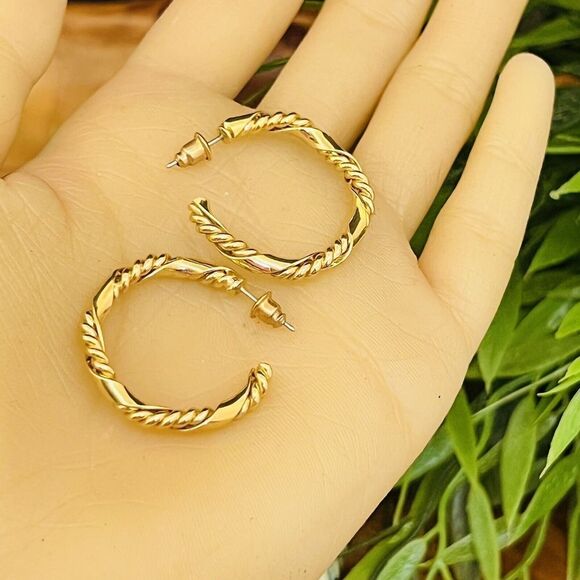 Open Hoops Twisted Rope Gold Tone Mod Pierced Earrings MCM Vintage CUTE 1119 - Picture 8 of 9